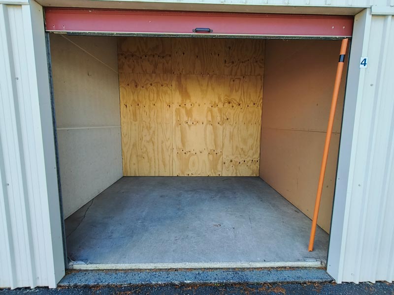 Small storage unit interior